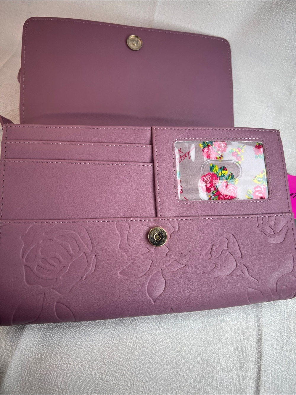 Betsy Johnson, lavender Crossbody - Picture 6 of 7
